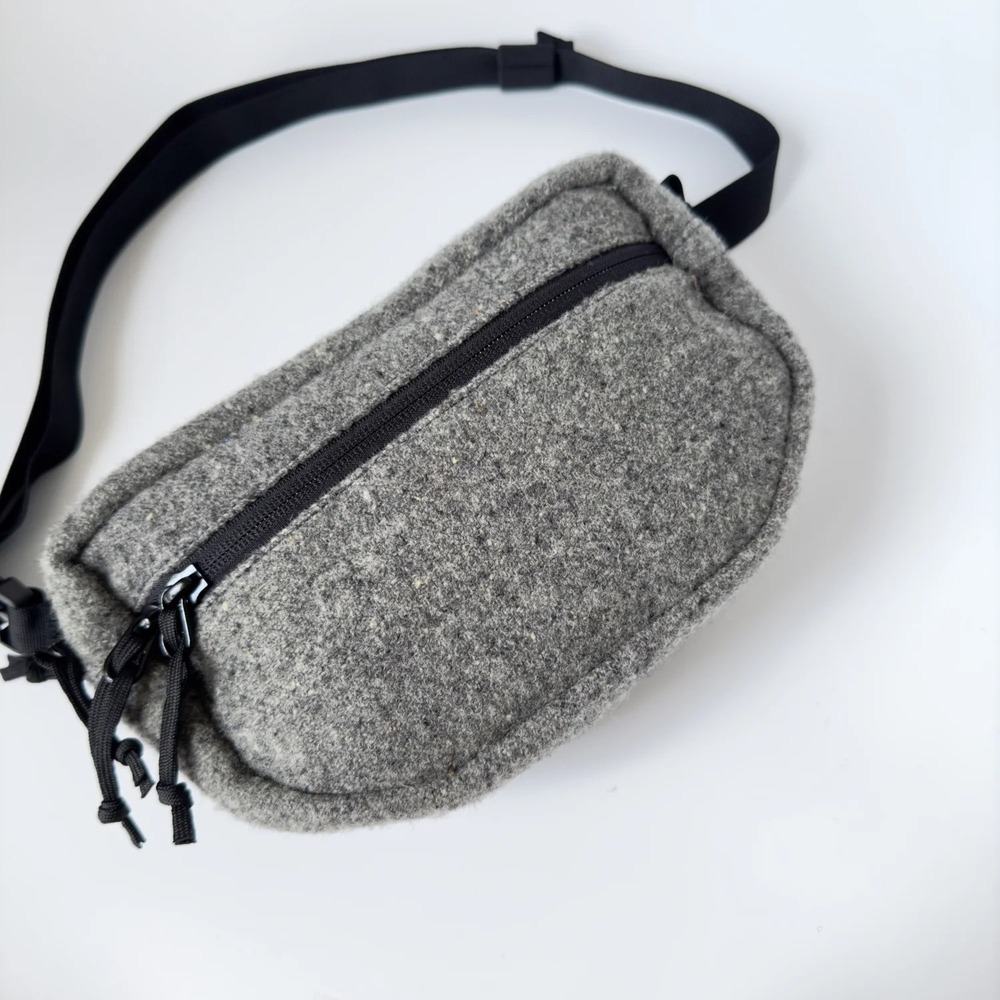 Wavpak Swell 2.5L - Vintage US Navy 100% Wool - Light Grey
